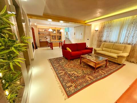 Detached villa with a garden
