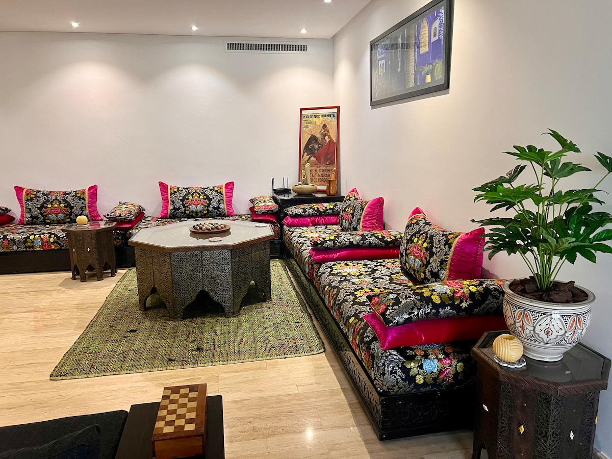 Rental unit in Casablanca  469  2 bedrooms  11 beds  2 bathrooms - image 2