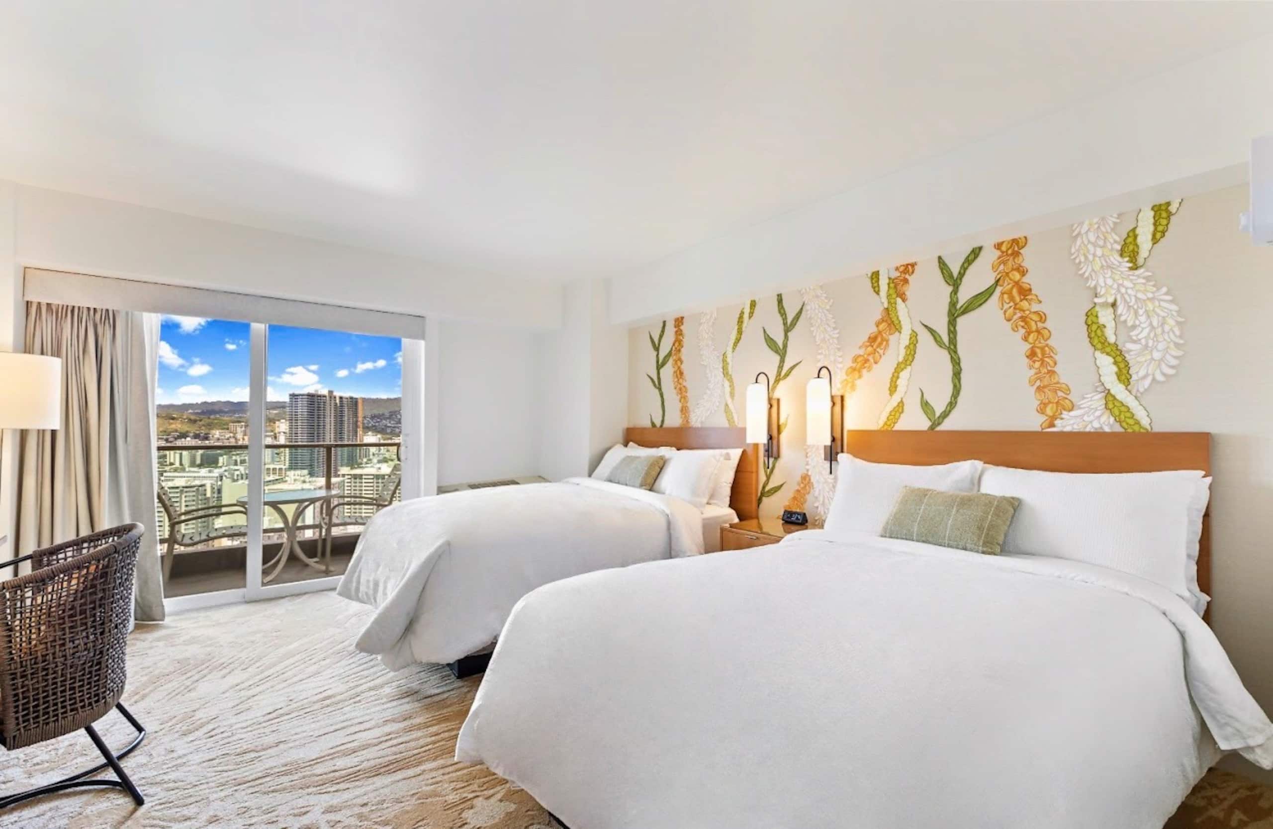 Condo in Honolulu · ★4.95 · Studio · 2 beds · 1 private bath - Image 1