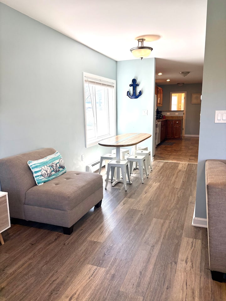Bobby's Beach Bungalow - Connecticut