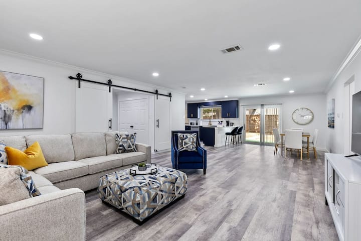 Tch - Cozy 3bd/2ba Home In Grapevine W/ Workspace - Grapevine, TX