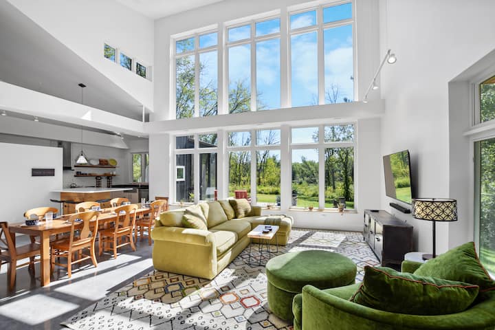 Secluded WI River Getaway w/ Hot Tub near Golfing