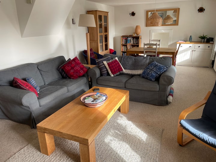 Corner House - Cosy Cottage In Pembrokeshire - Pembrokeshire