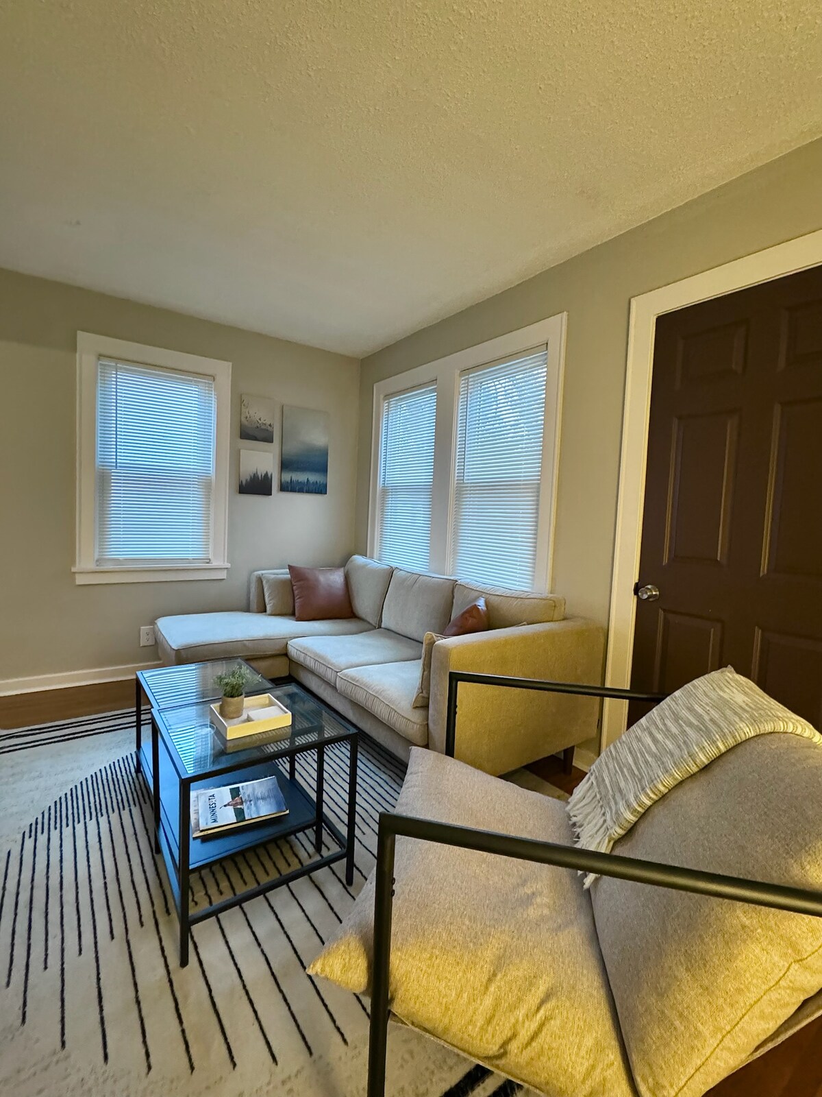 Newly Renovated 3-BR Near Downtown St Paul