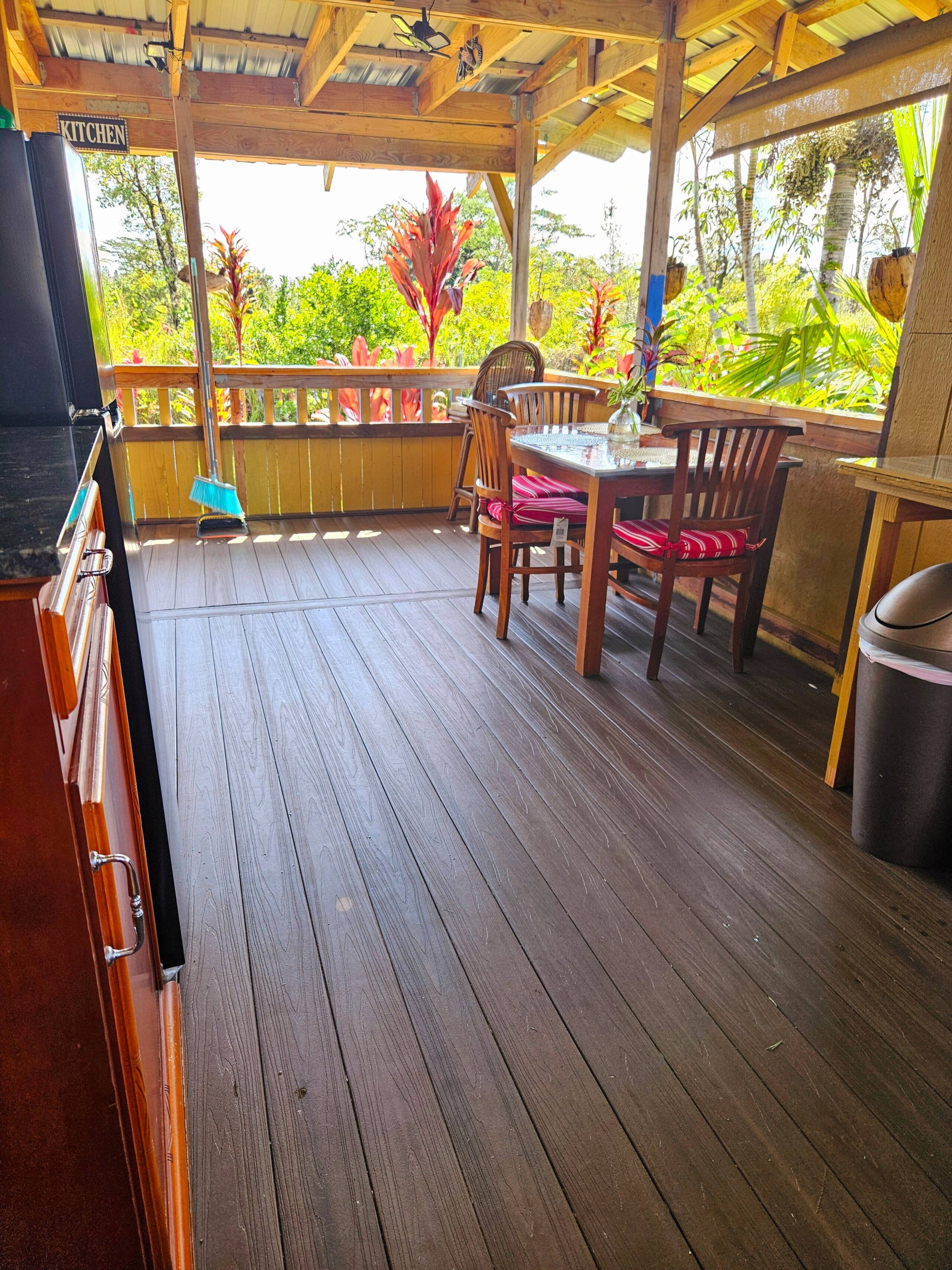 Paradise Private Suite - Photo 13