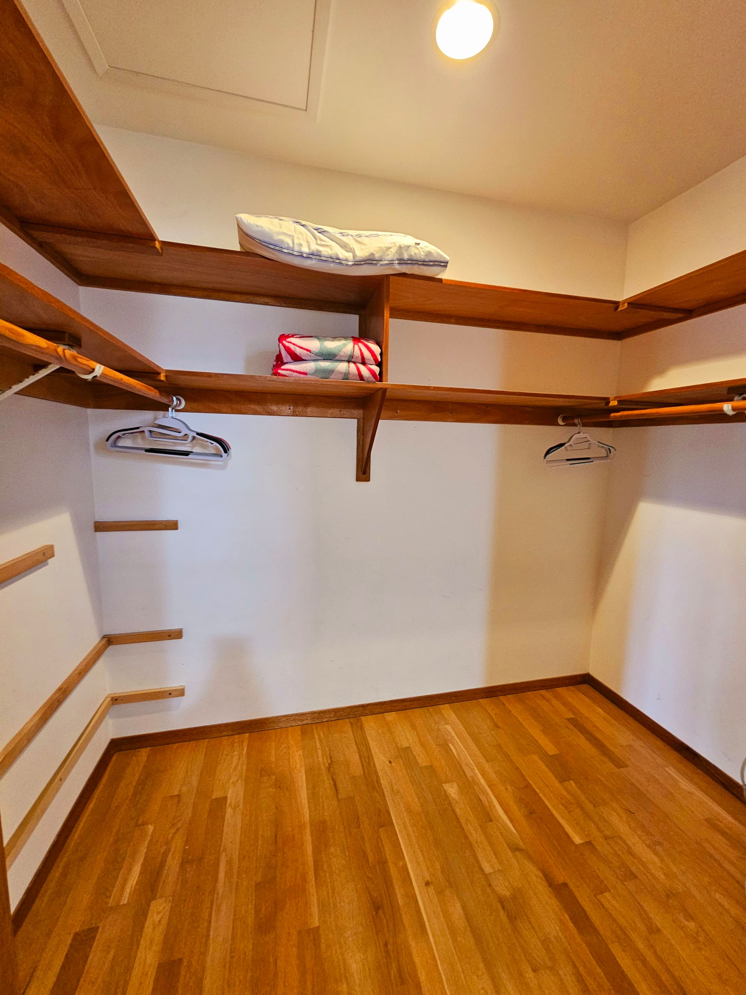 Paradise Private Suite - Photo 18