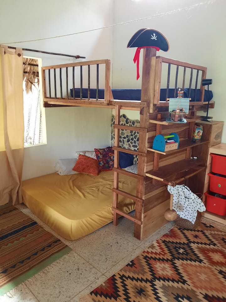 Dhomë gjumi 2