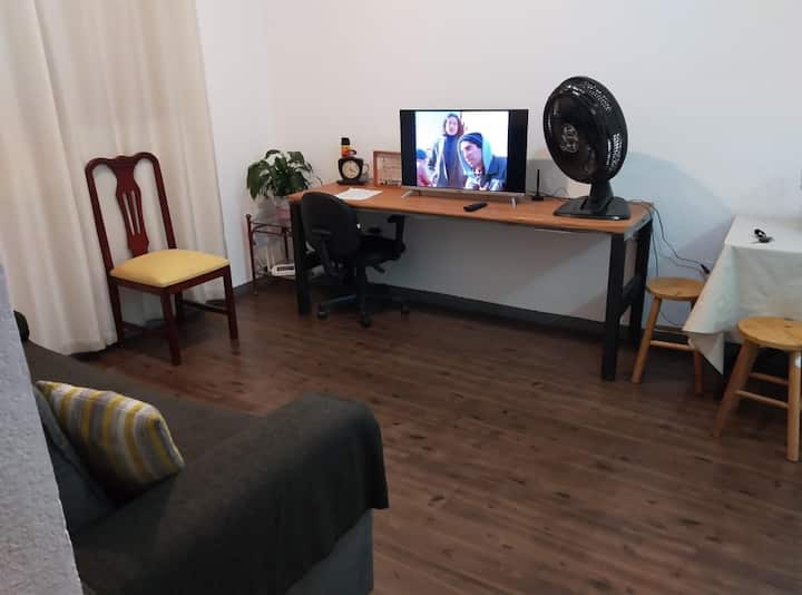 Apto Em Canoas, Espaço Inteiro No 1° Andar. - Canoas