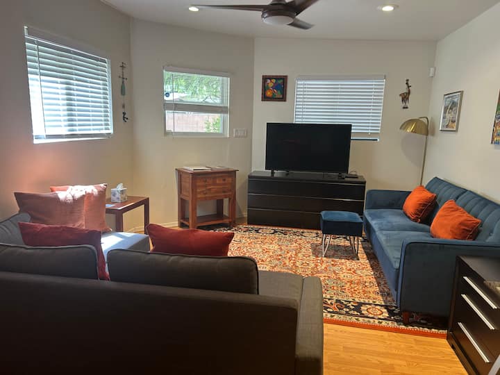 Home Ensuite Home (Private Patio & Entrance) - Tucson, AZ