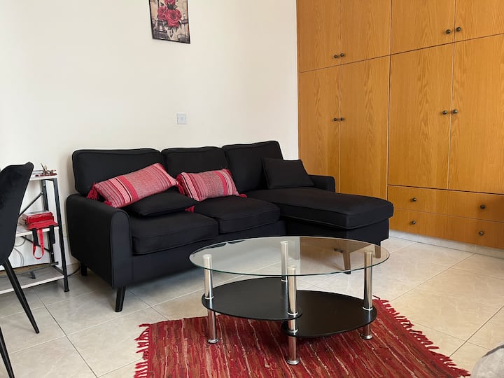Beautiful Studio With A Balcony. - Paphos