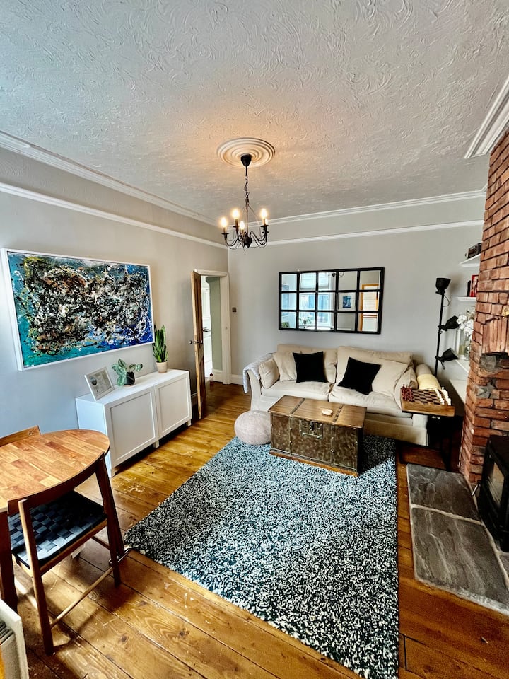 Stylish & Homely Two Bedroom Flat In Jesmond. - Newcastle upon Tyne