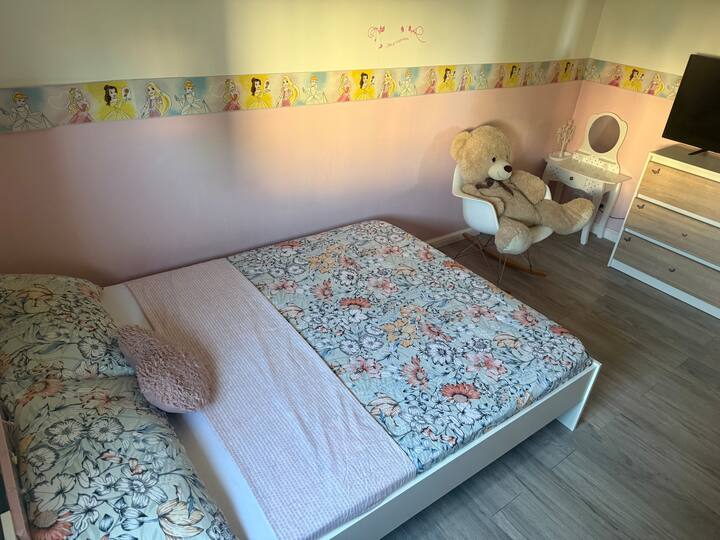 Спална соба 1