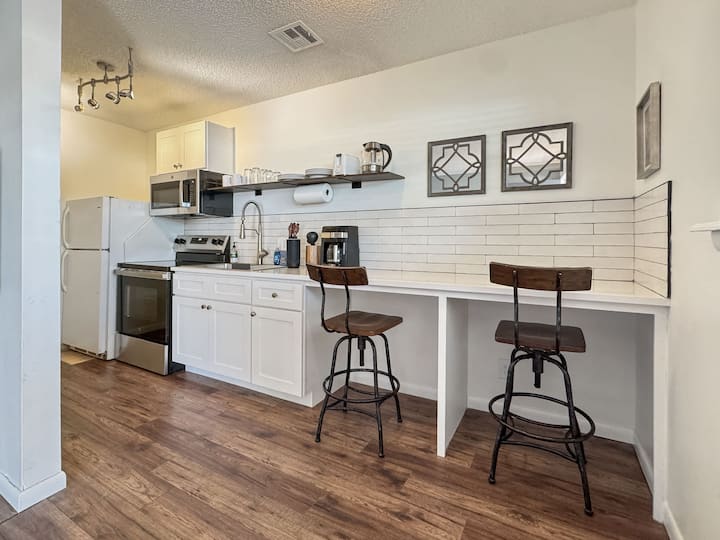 Tu Area Apartment Upstairs - Tulsa