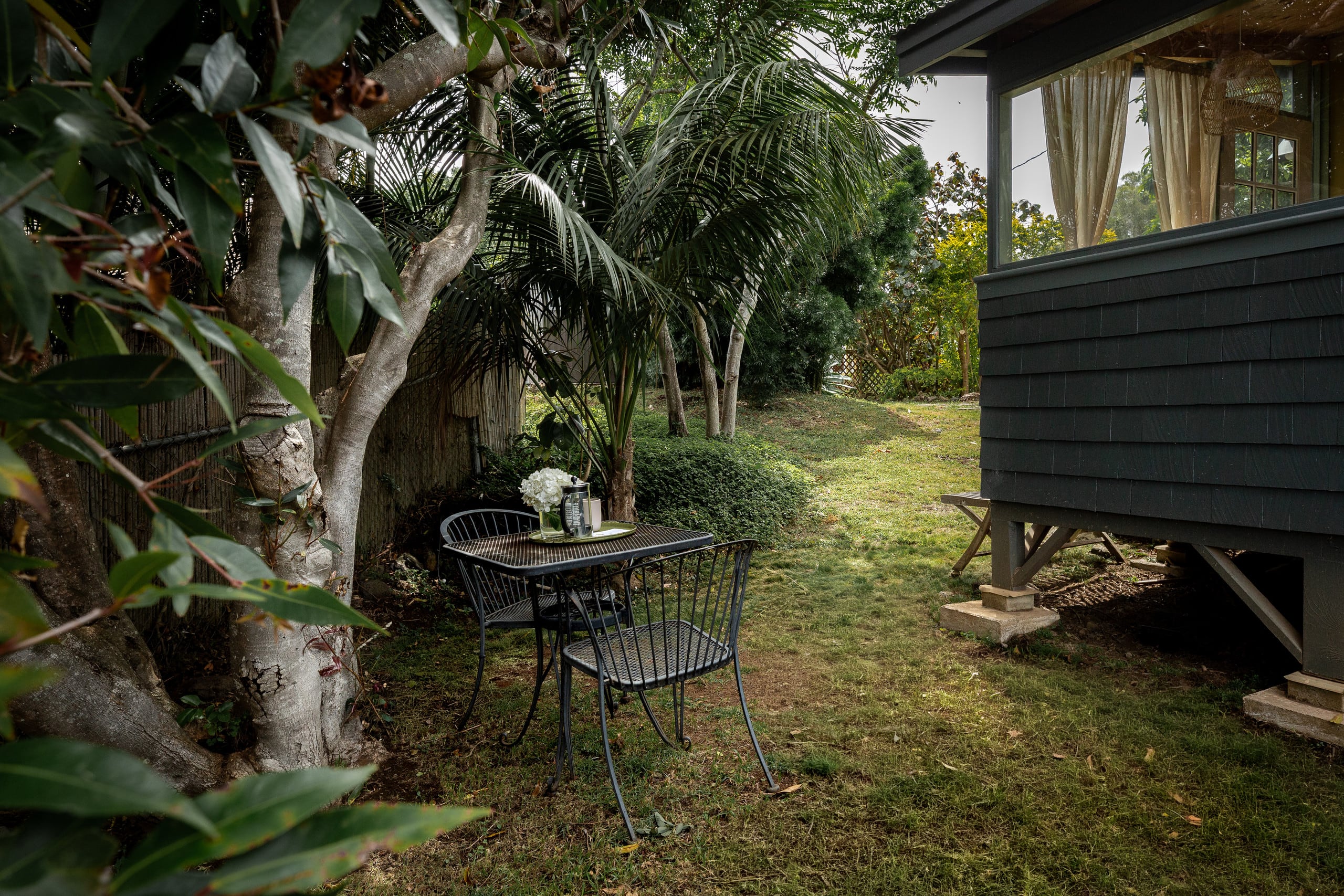 Private Garden Apartment in Historic Waimea Home - Image 14