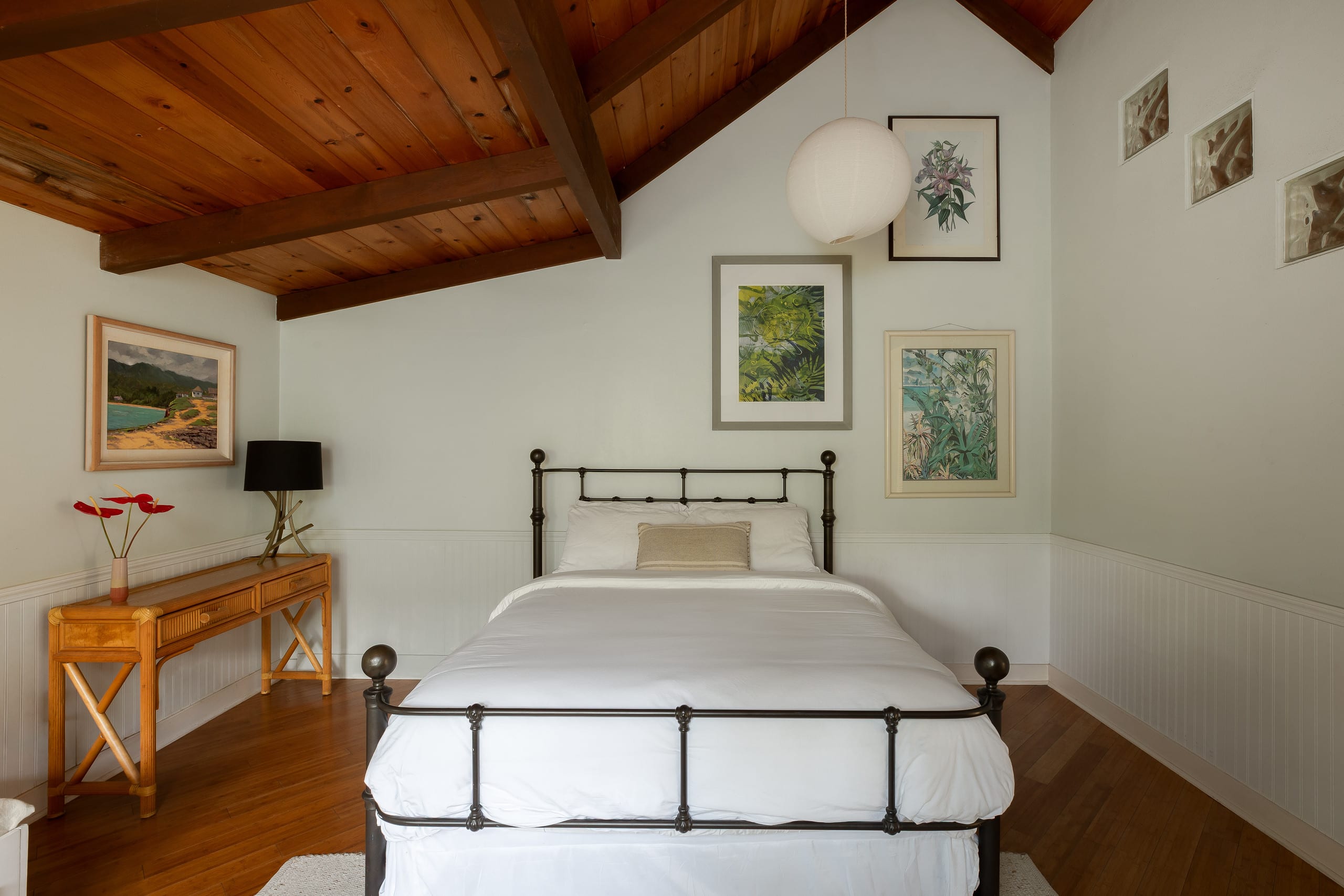 Private Garden Apartment in Historic Waimea Home - Image 1