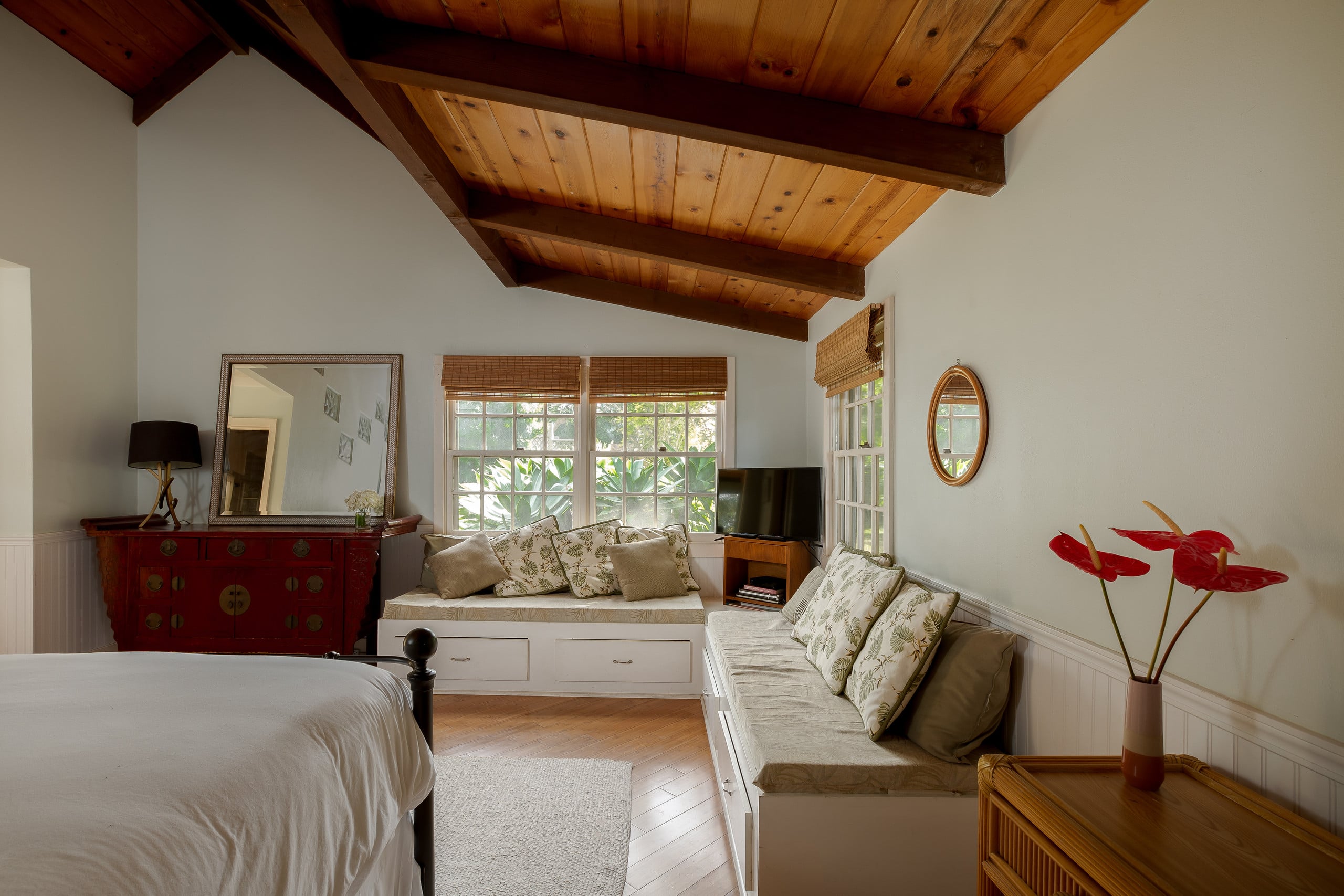 Private Garden Apartment in Historic Waimea Home - Image 8