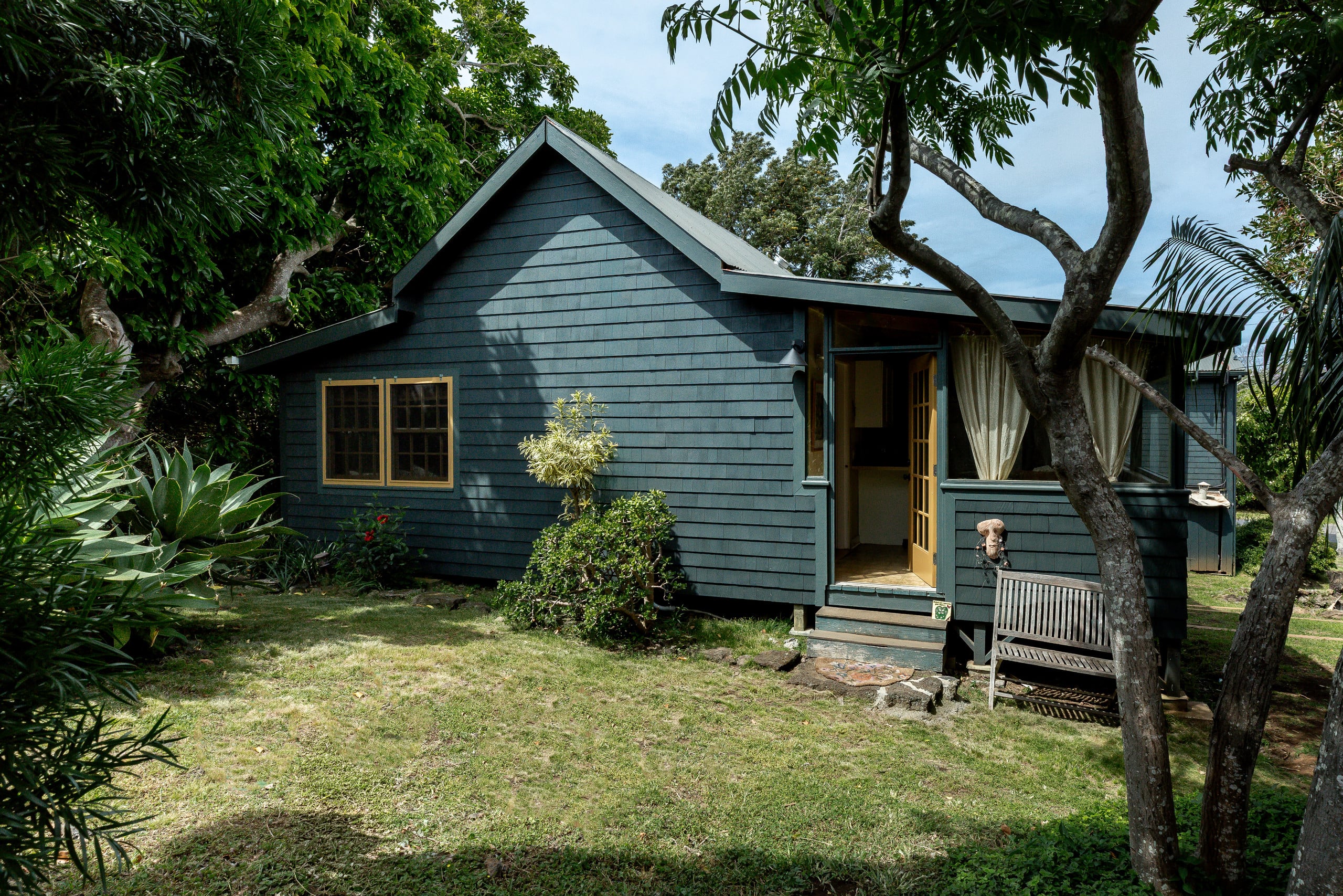 Private Garden Apartment in Historic Waimea Home - Image 15