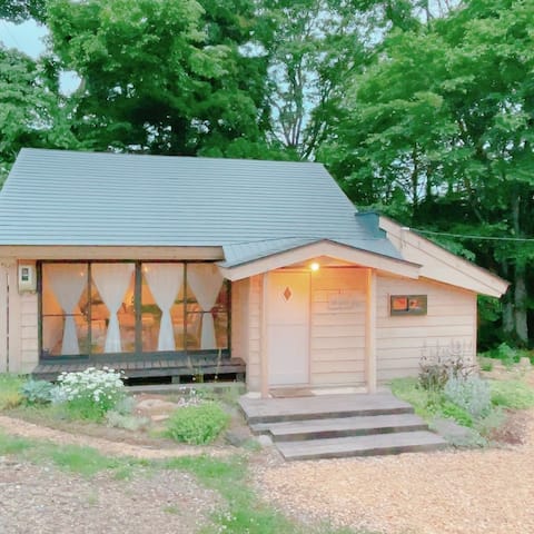 Limited to one group per day, Mökki is a small cottage with a garden by a stream