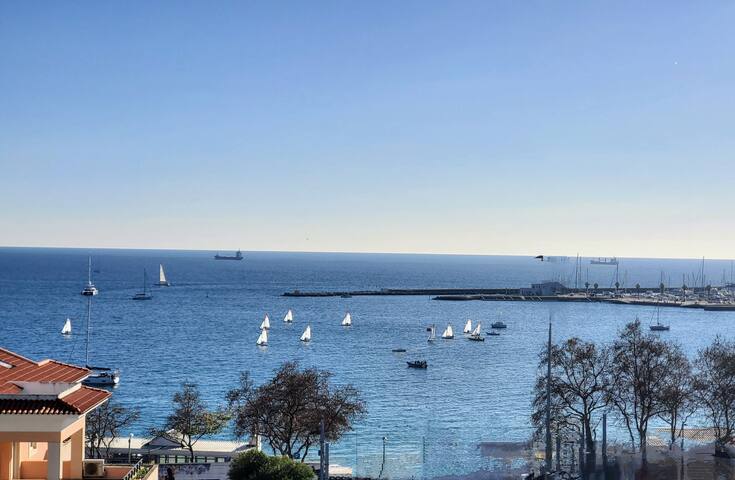 Cascais Seafront Oasis, Rooftop Bliss & Spa Pool gallery image 2