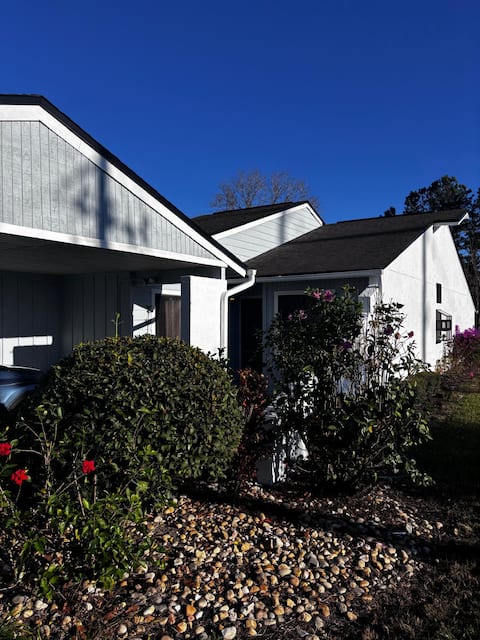 Stylish Apt Near Lego/DisneyLand