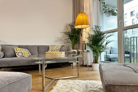 Successful Airbnb property: Cozy apartment near the airport in Ursynów