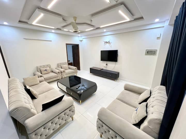 Margalla View 2bedroom Economy Apartment E11 Islamabad - Islamabad