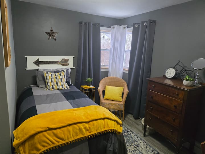 غرفة النوم 2