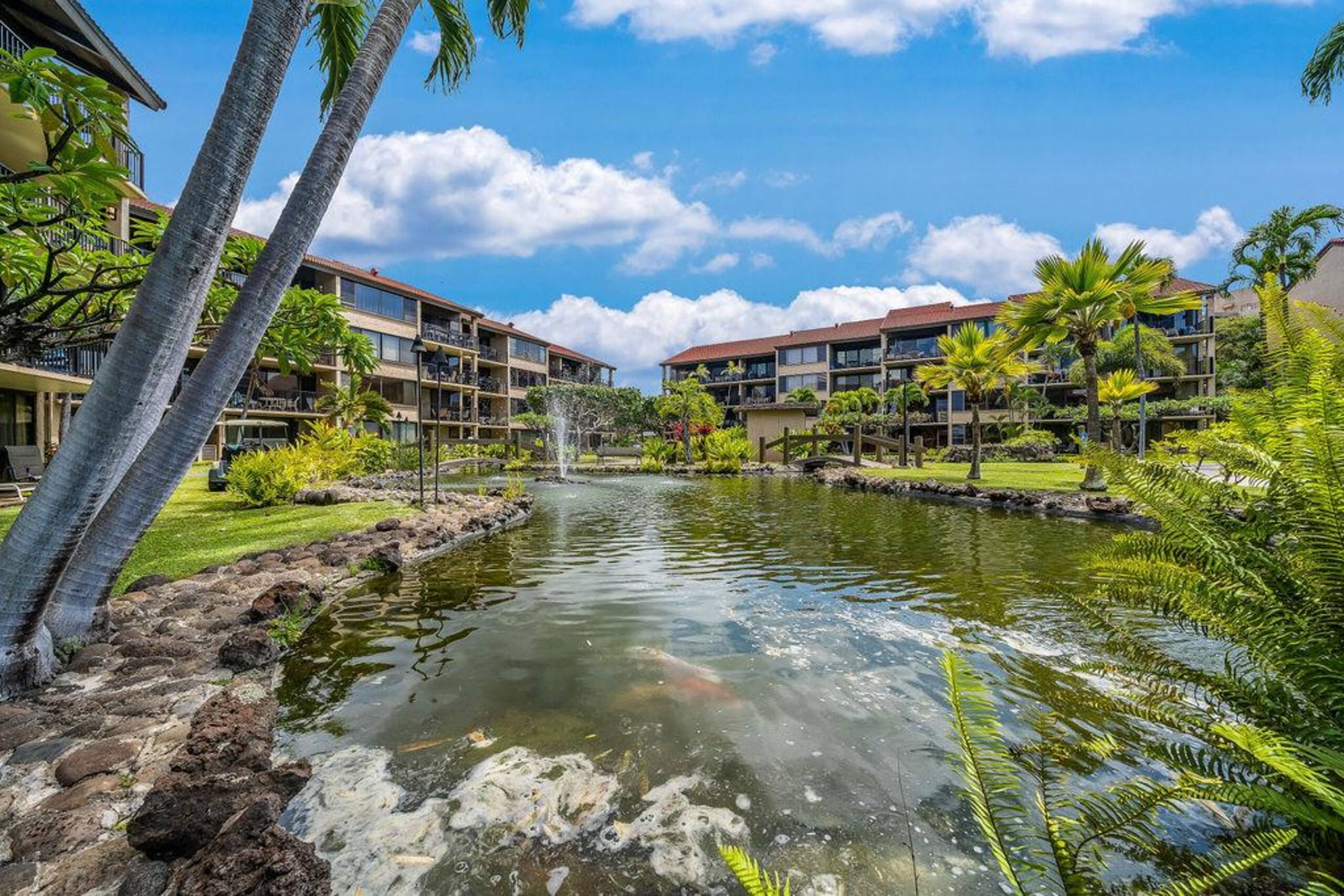 Condo in Lahaina · ★5.0 · 1 bedroom · 2 beds · 1 bath - Image 76