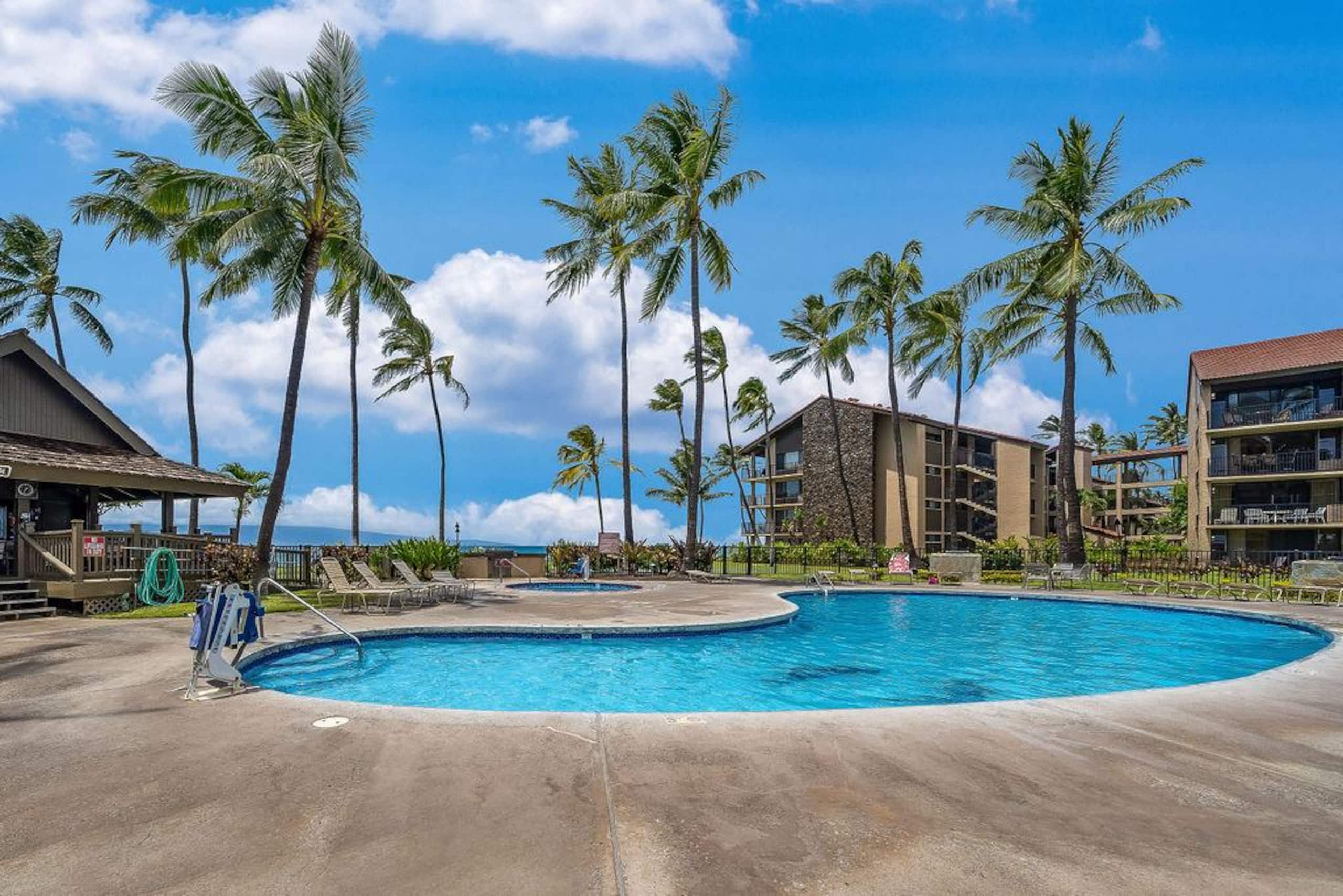 Condo in Lahaina · ★5.0 · 1 bedroom · 2 beds · 1 bath - Image 3