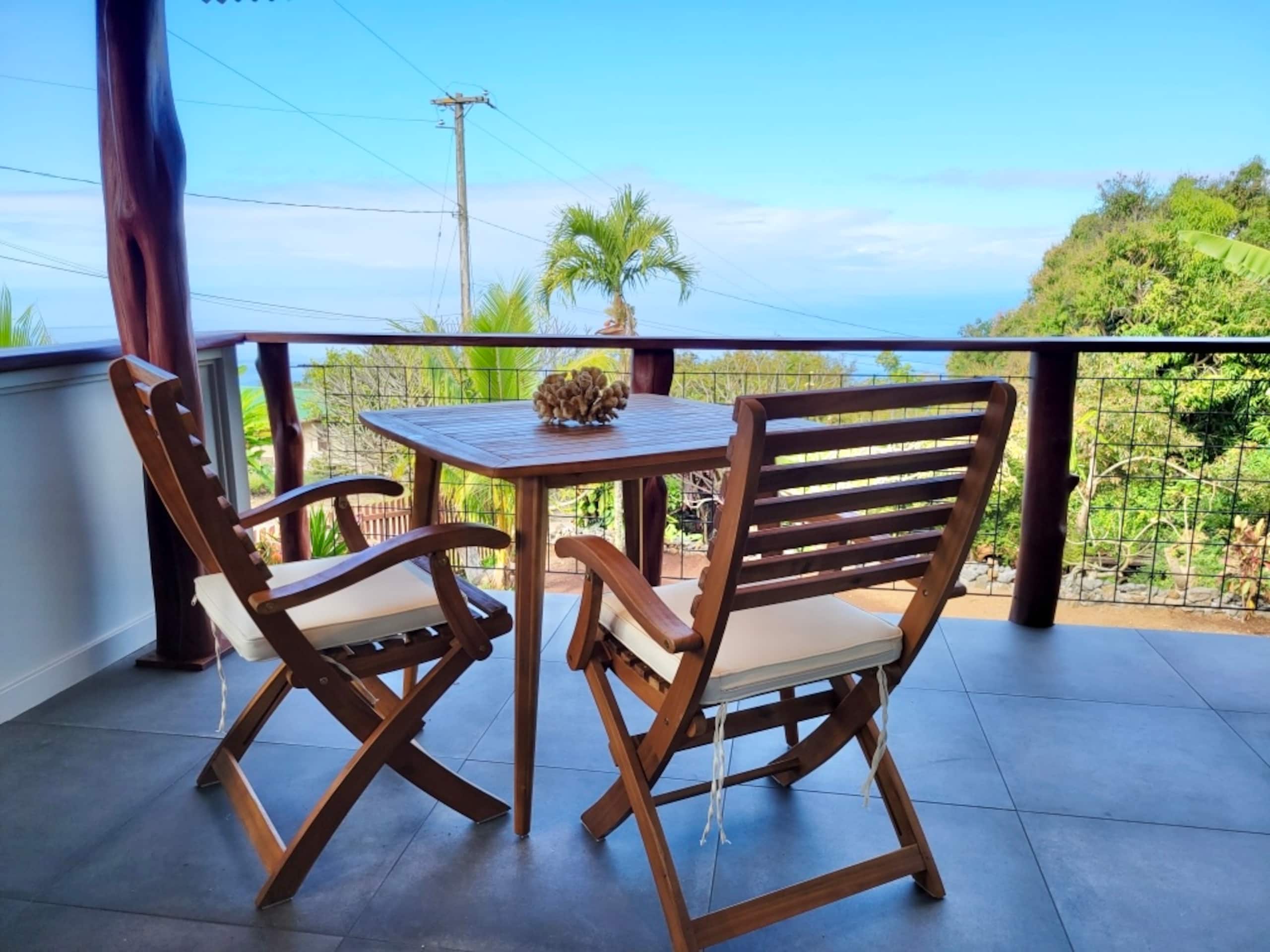 Home in Kealakekua · ★4.93 · 3 bedrooms · 3 beds · 2.5 private baths - Image 6
