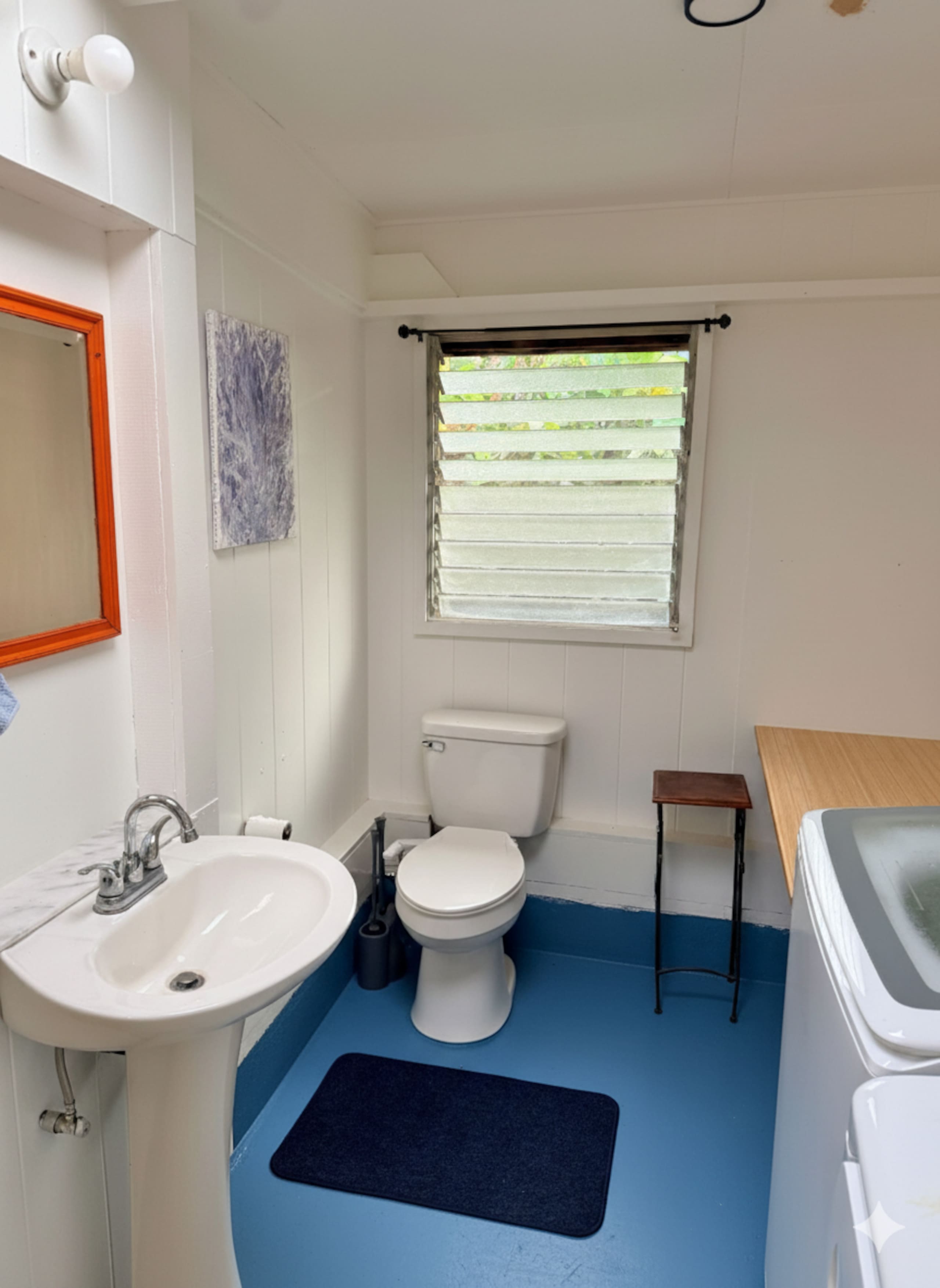 Home in Kealakekua · ★4.93 · 3 bedrooms · 3 beds · 2.5 private baths - Image 4