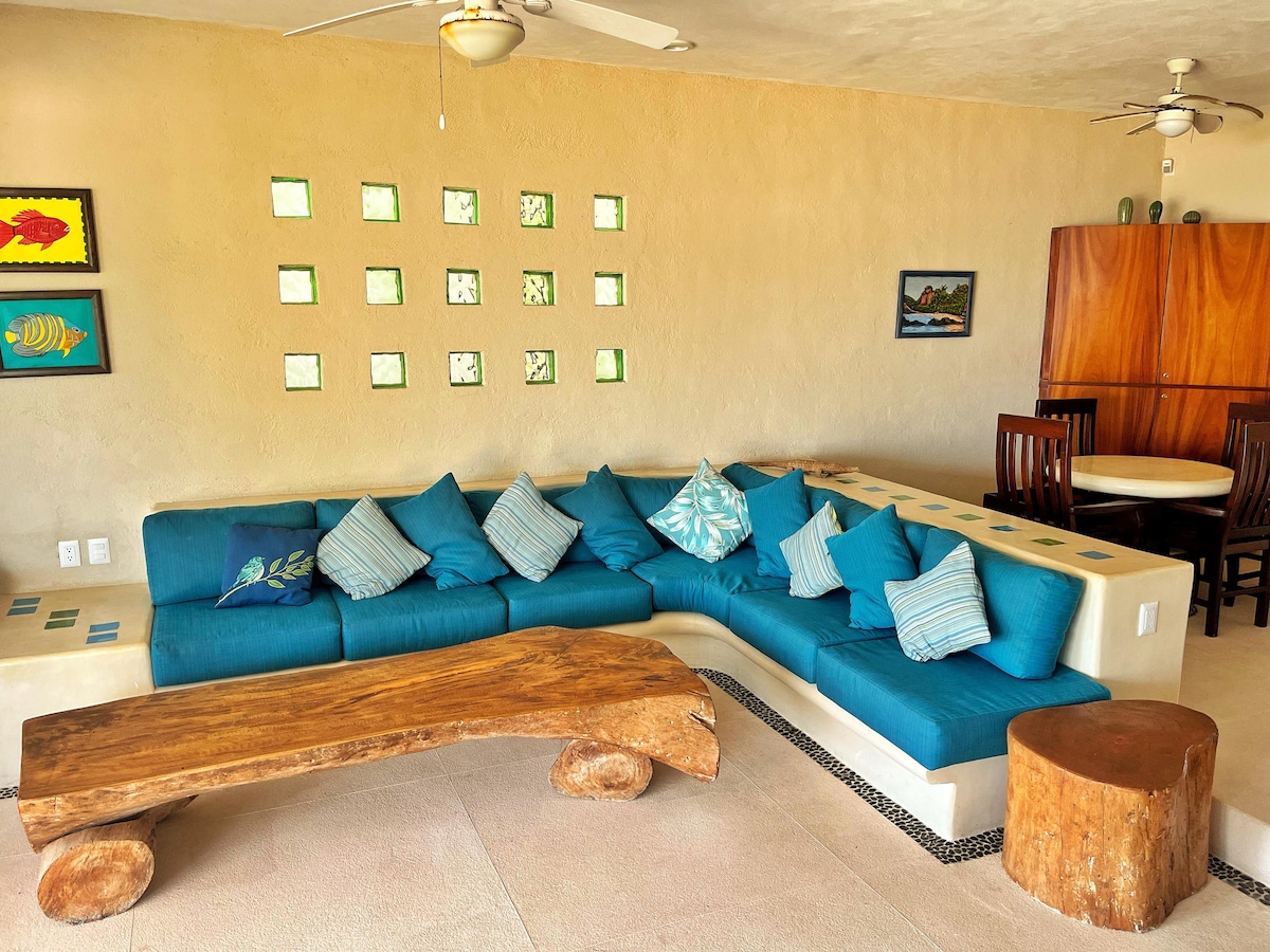 Anuncio de Airbnb popular: CASA LOS NOPALES en El Coacoyul