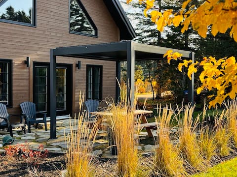 Beautiful chalet with spa in Mauricie