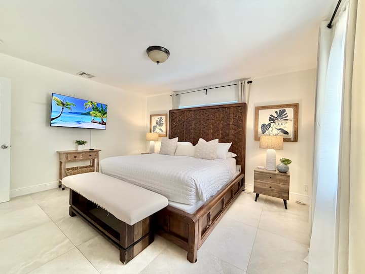 King Size bed with 65” smart TV