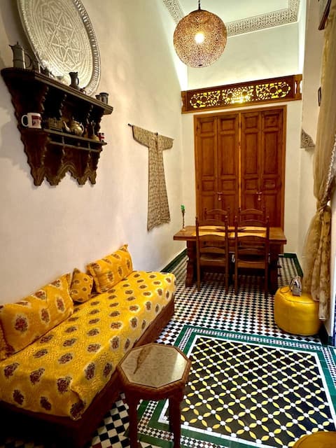 Top Airbnb: Riad Phoenix, panoramic view, private, with breakfast in Arrondissement De Fès Médina مقاطعة فاس المدينة