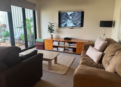 Top Airbnb: St Leonards Holiday Beach House 1 Bed ground floor in St Leonards