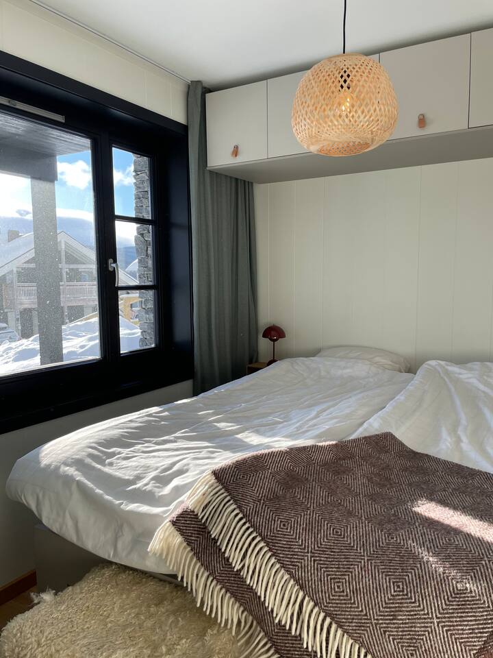 Cama matrimonial