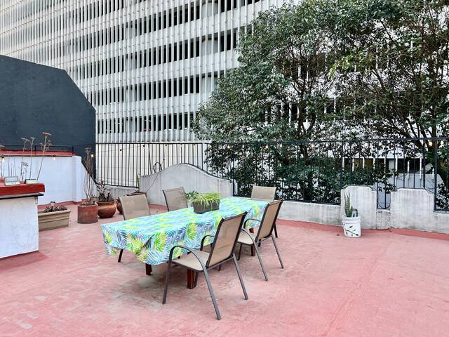 Completely Renovated Historic House near El Angel gallery image 2