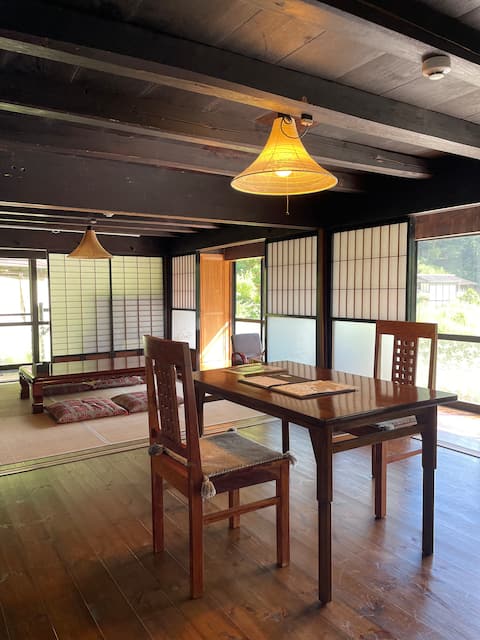 Experience in an old house! Japanese food and living experience in a traditional Japanese house [bre