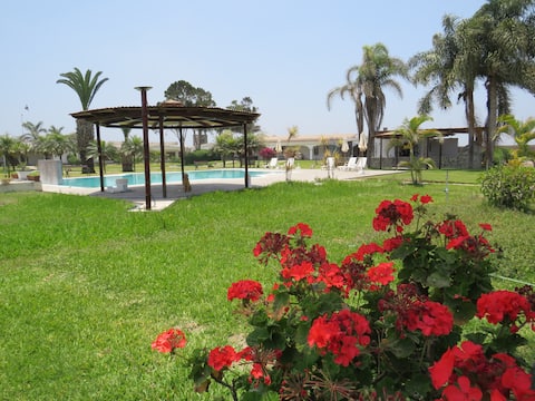 Country House 5 minutes from Cerro Azul Beach