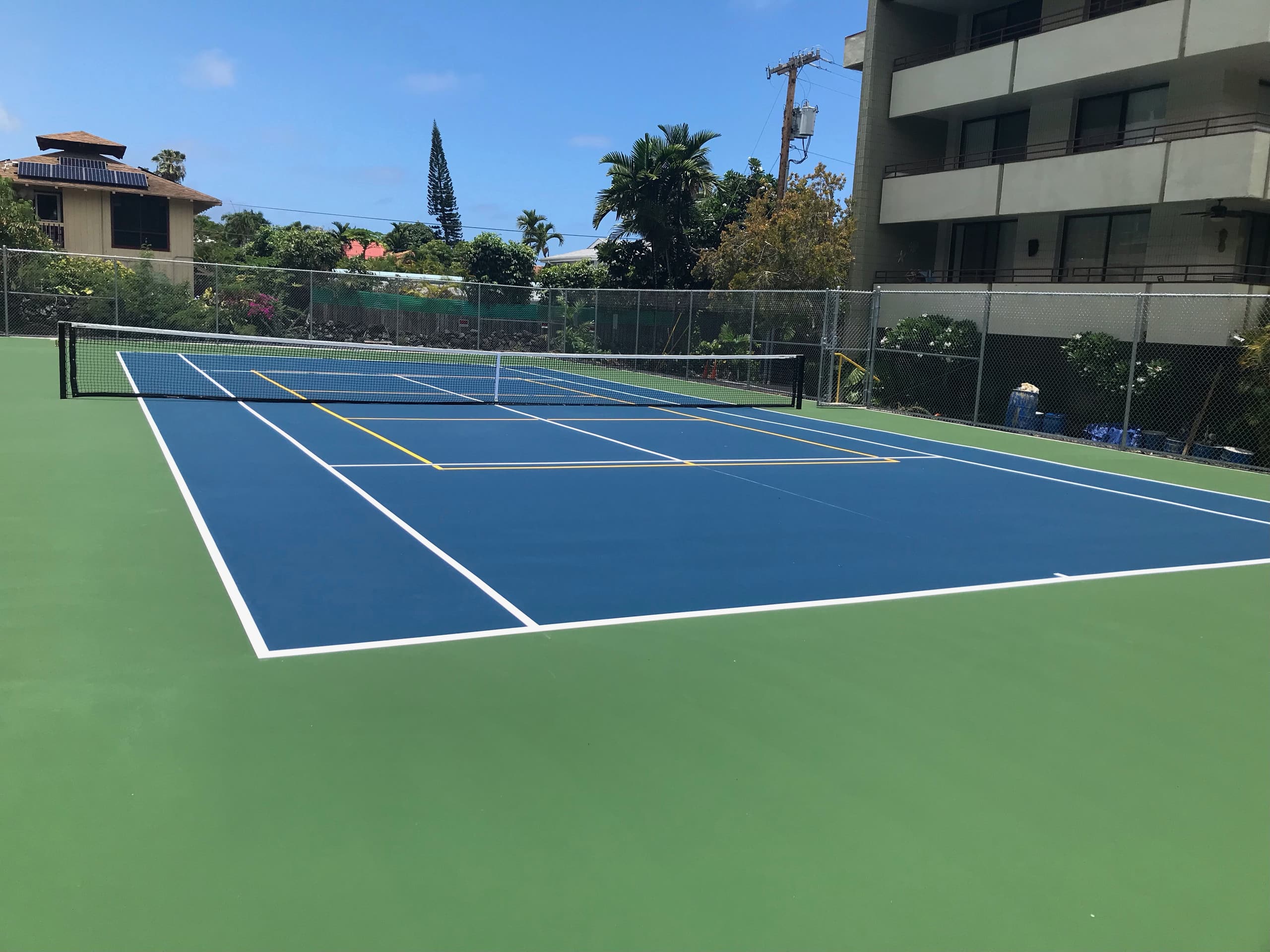 Condo in Kailua-Kona · ★4.94 · 2 bedrooms · 5 beds · 2 private baths - Image 33