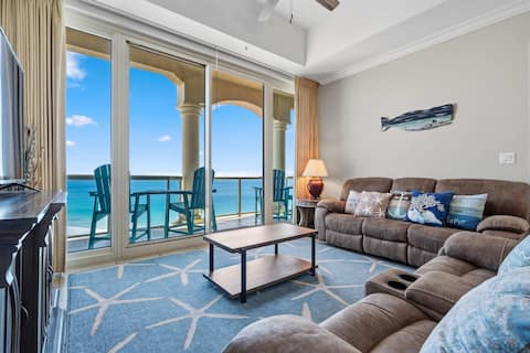 Successful Airbnb property: Swept Away Portofino Penthouse with Spectacular Vi in Oriole Beach