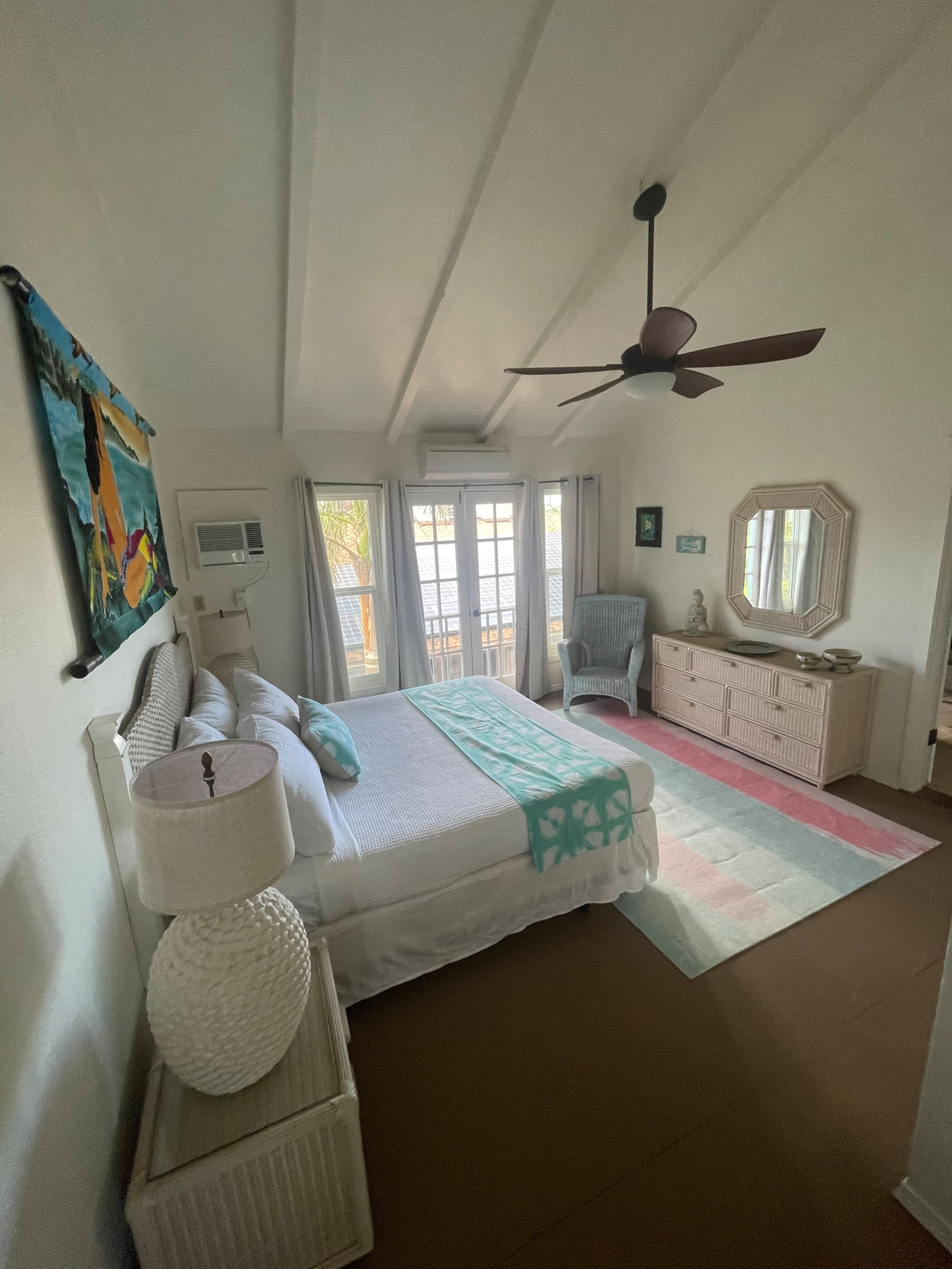 Home in Lahaina · ★4.91 · 4 bedrooms · 4 beds · 2 baths - Image 24