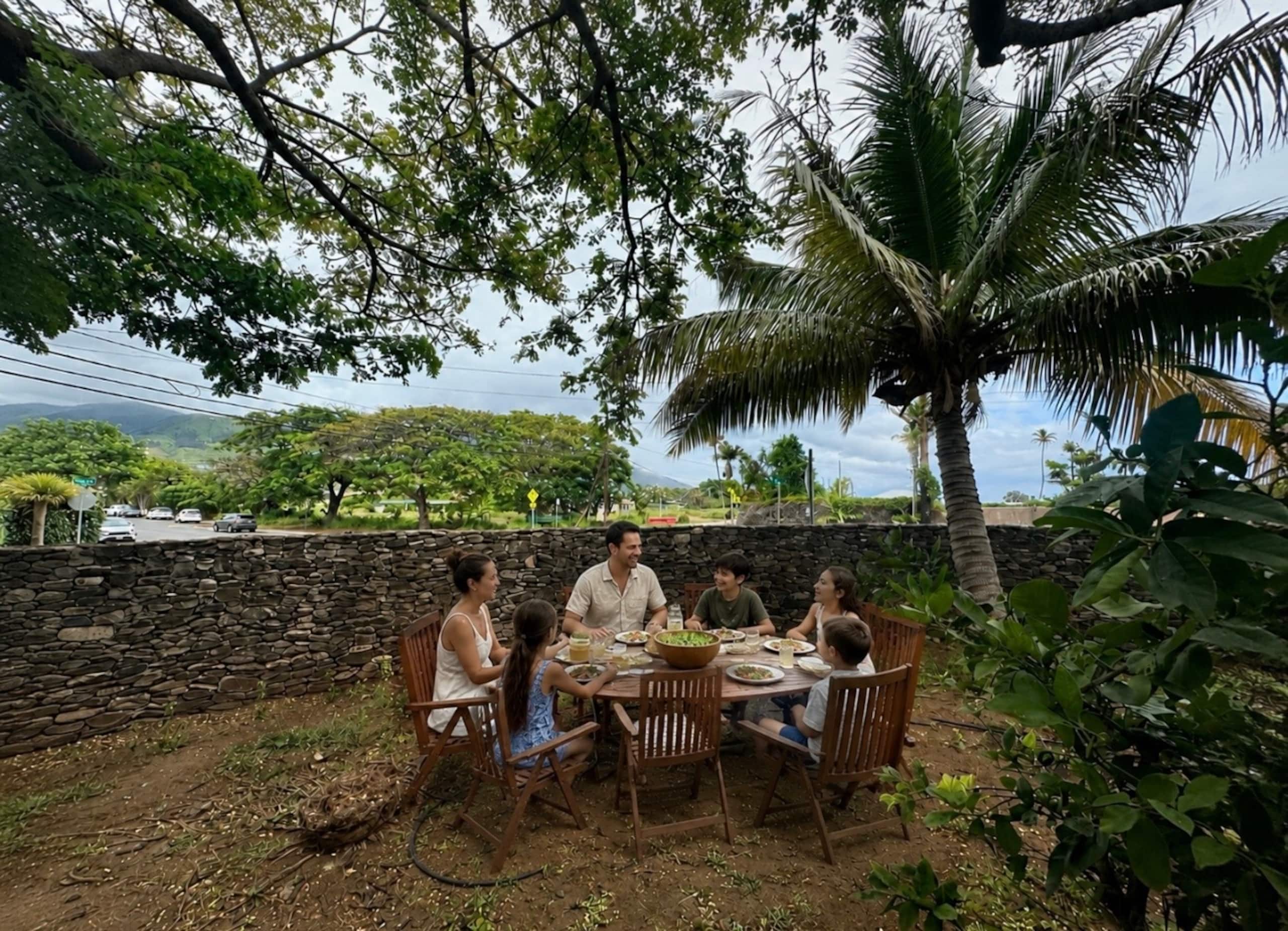 Home in Lahaina · ★4.91 · 4 bedrooms · 4 beds · 2 baths - Image 36