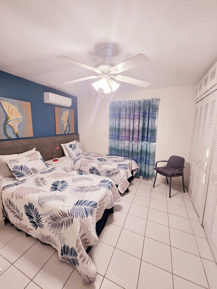 第二间卧室可转换成加大双人床