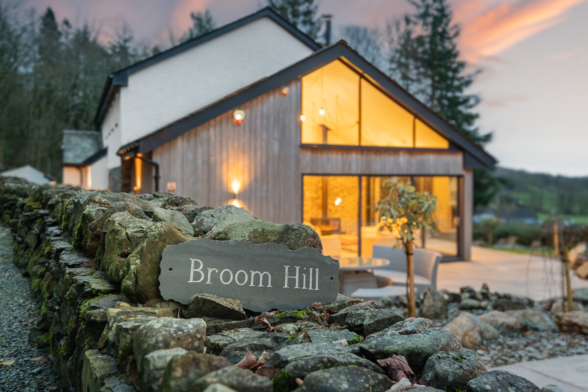 Broom Hill -Luxury Home with private Swim Spa! - Houses for Rent