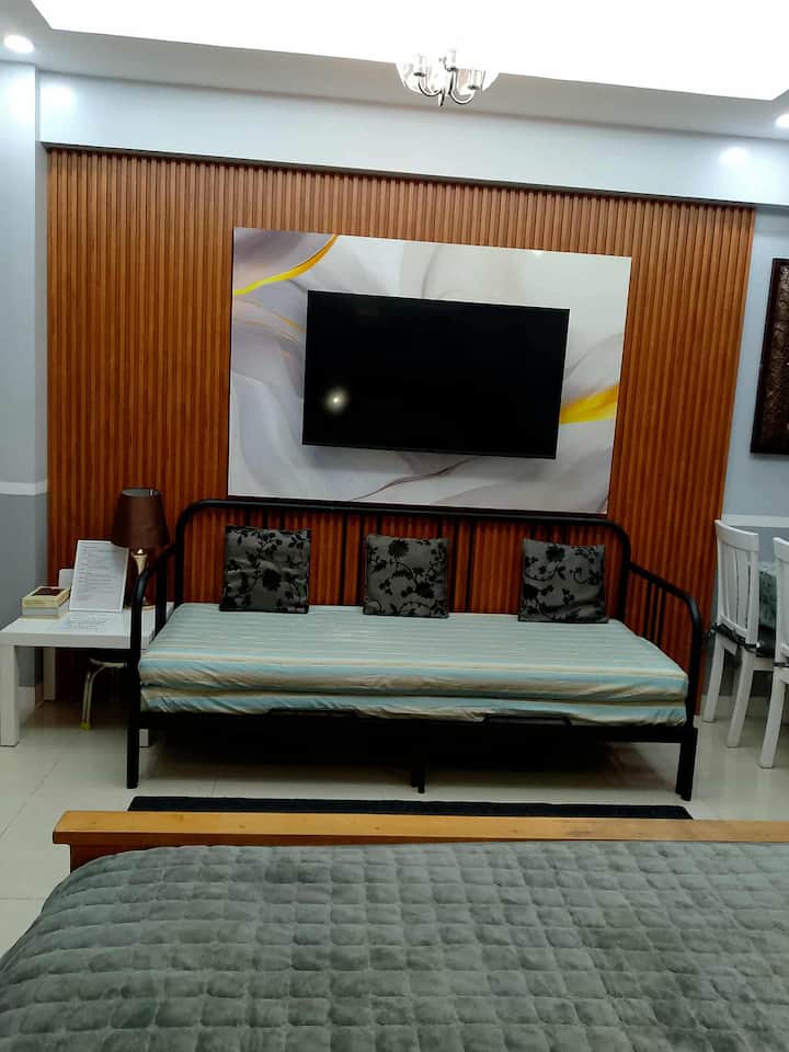 Stylish Naia3 Escape –W/netflix (Newly Renovated) - Parañaque