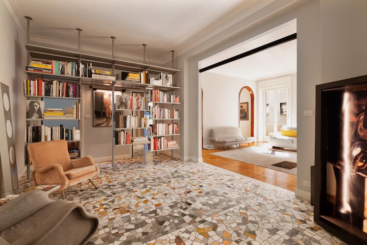 Milan – S.M. Grazie – Elegant Design Flat