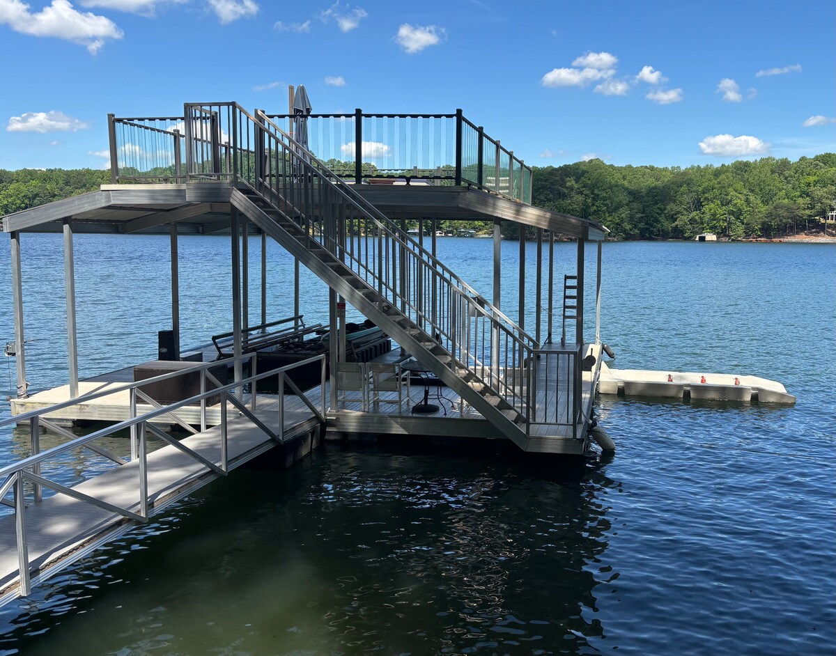 Lake house & dock.  Relax with friends & family.