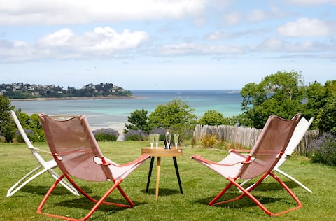Beautiful sea and Perros-Guirec views